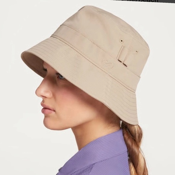 Bucket hat - Picture 3 of 5